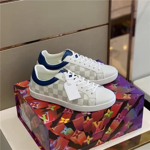 Louis Vuitton 2020 Men's Leather Sneakers - 루이… - 1