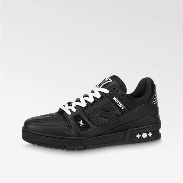 루이비통 남성 블랙 스니커즈 - Louis vuitton Mens Black Sneaker… - 1