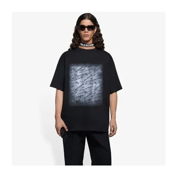 발렌시아가 남성 블랙 크루넥 반팔티 - Balenciaga Mens Black Short … - 1