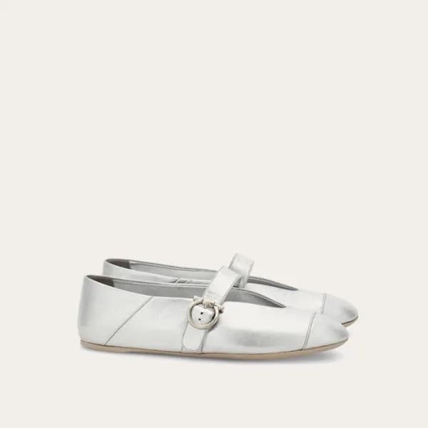 페라가모 여성 간치니 발레리나 플랫 슈즈 - Salvatore Ferragamo Women… - 1