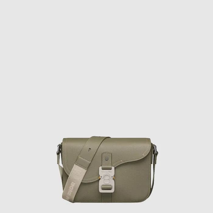 디올 남성 새들 스몰 플랩 스트랩백 - Dior Mens Saddle Small Flap … - 1