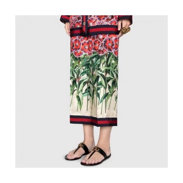 Gucci 2019 Women's Vintage GG Metal Logo Flip-… - 1