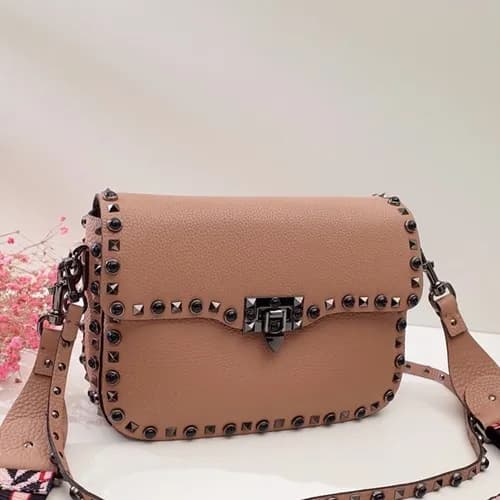 Valentino 2019 Leather Garavani Rockstud Shoudler … - 1
