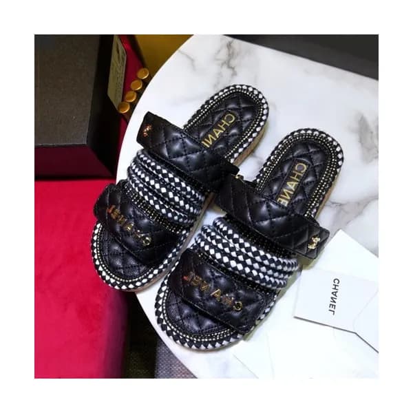 Chanel 2019 Ladies Leather Slipper - 샤넬 2019 여성용 레… - 1