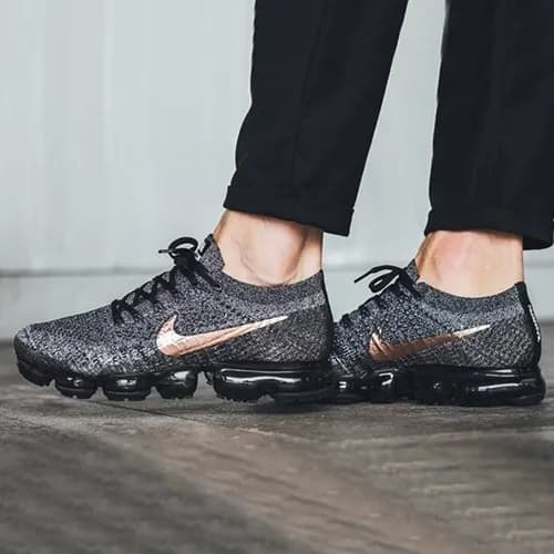 Nike 2019 Air Vapor Max Fly knit Cushion Running S… - 1