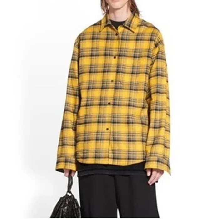 발렌시아가 남성 옐로우 양면 셔츠 - Balenciaga Mens Yellow Tshirt… - 1