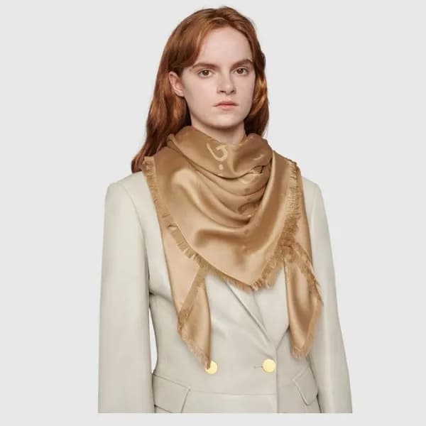 구찌 여성 카멜 머플러 - Gucci Womens Camel Muffler - acc216… - 1