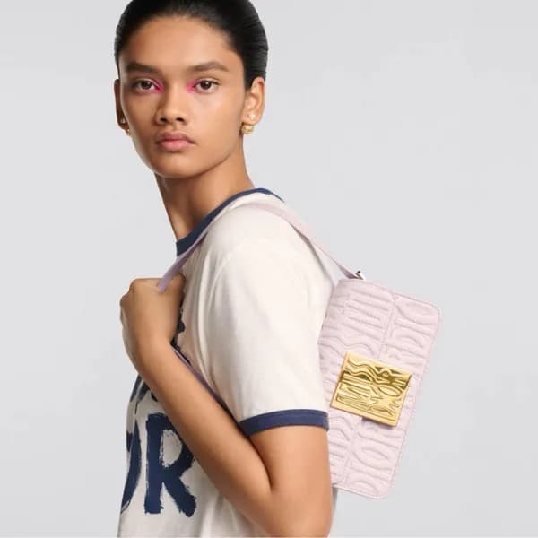 디올 여성 미스 디올 플랩 백 - Dior Womens Miss Dior M2610 - d… - 1