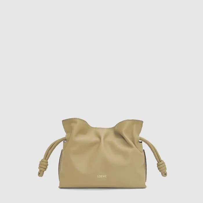 로에베 여성 미니 플라멩코 클러치 - Loewe Womens Mini Flamenco Cl… - 1