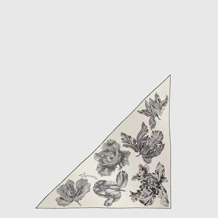 에르메스 여성 튤립포마니 자이언트 트라이앵글 스카프 - Hermes Womens Tulipomanie Giant Triangle Scarf - acc8812x - 1
