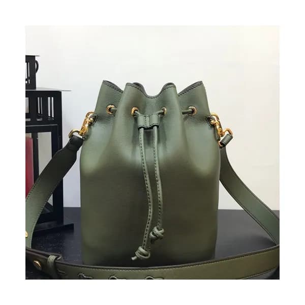 Fendi 2019 Mon Tresor Bucket Shoulder Bag ,24CM - … - 1