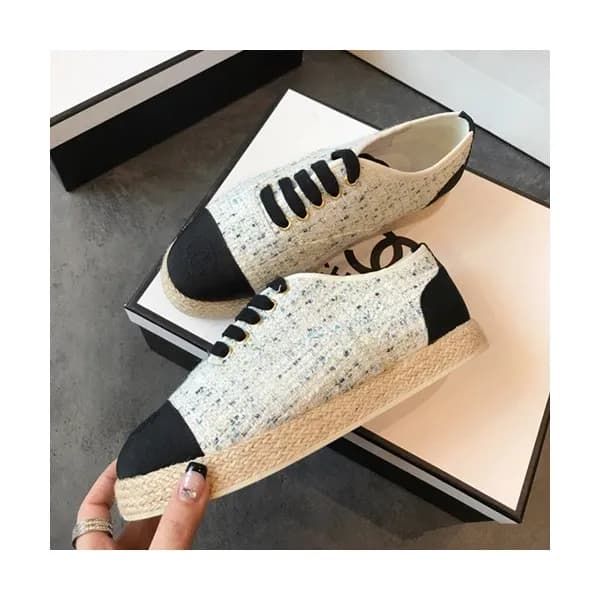 Chanel 2019 Ladies Tweed Sneakers - 샤넬 2019 여성용 트위… - 1