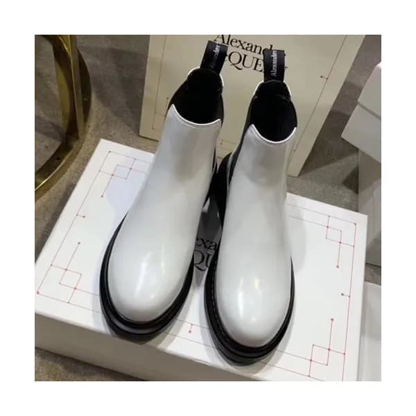 Alexander McQueen 2019 Ladies Leather Boots - 알렉산더… - 1