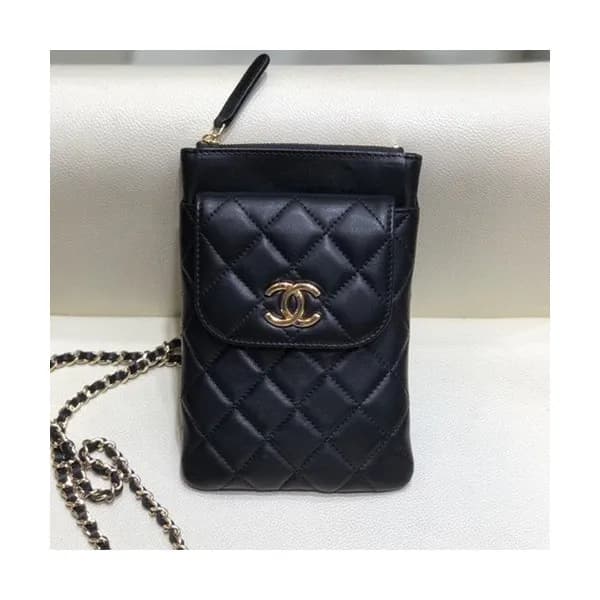 Chanel 2020 Leather Chain Shoulder Bag / Phone Bag… - 1