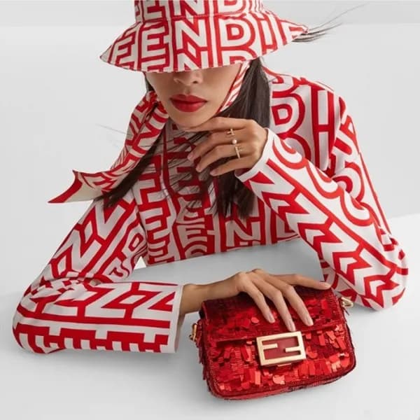 펜디 여성 레드 바게트 백 - Fendi Womens Baguette Bag - feb19… - 1