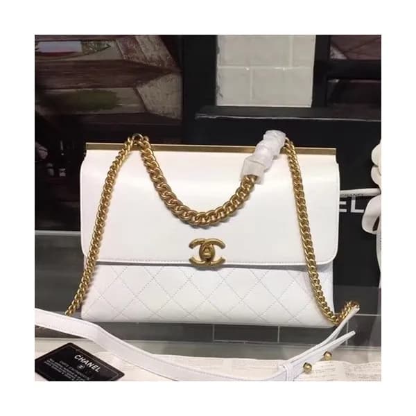 Chanel 2018/2019 Women Flap Shoulder Bag,23/28CM -… - 1