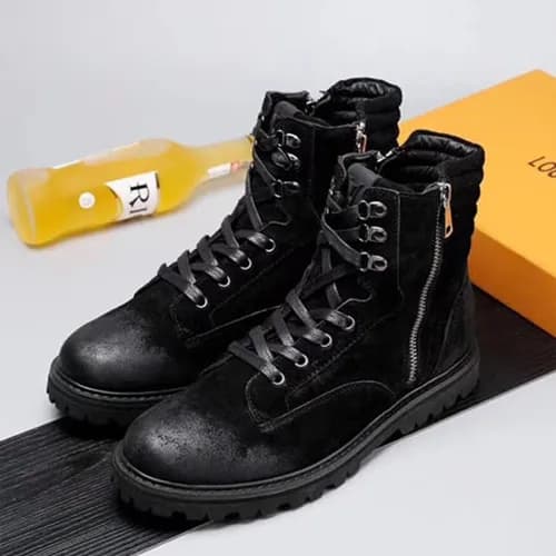 [1:1] Louis Vuitton 2018 Suede High Top Boots - 루이… - 1