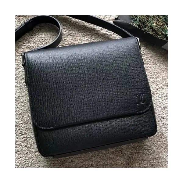 Louis Vuitton Roman Taiga Messenger Shoulder Bag,2… - 1