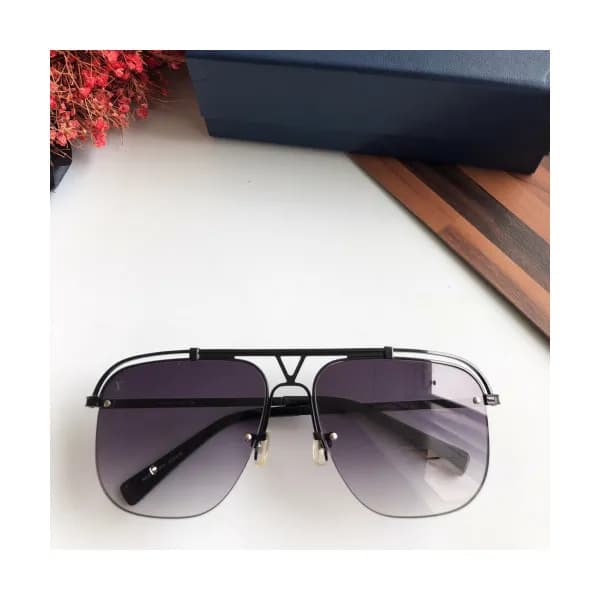[파격특가]Louis vuitton 2019 Mm/Wm Retro Metal Frame S… - 1