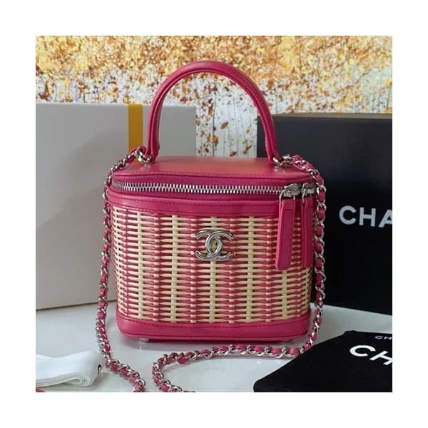 Chanel 2020 Leather Tote Shoulder Bag,15CM - 샤넬 20… - 1