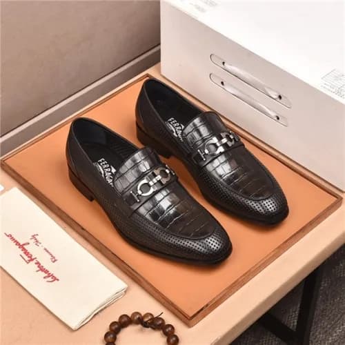 Salvatore Ferragamo 2020 Men's Leather Oxford … - 1