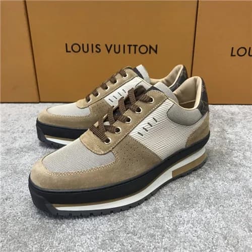 Louis Vuitton 2020 Men's Leather Sneakers - 루이… - 1