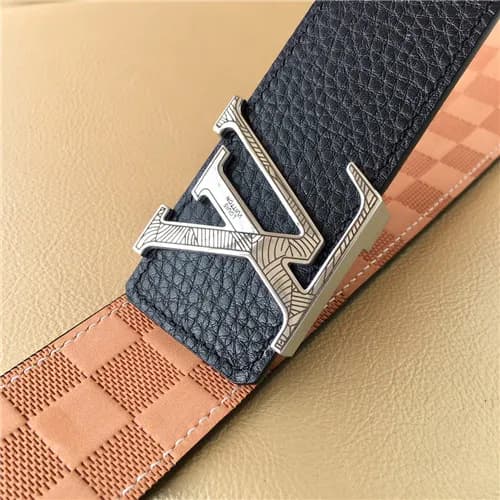 Louis Vuitton 2021 Men's Leather Belt,4.0cm,LO… - 1