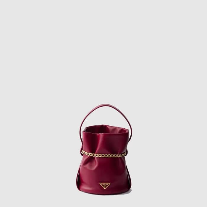 프라다 여성 쁘띠 삭 누아르 미니 나파 가죽 버킷 백 1BE088 - Prada Women… - 1