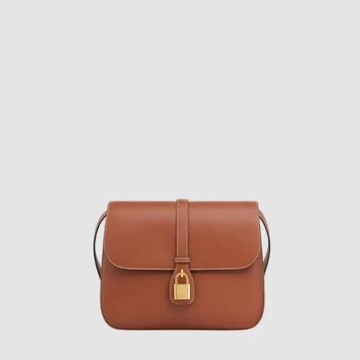 셀린느 여성 미디엄 타부 숄더 백 - Celine Womens Medium Taboo Sh… - 1