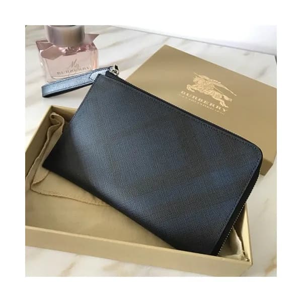 Burberry 2019 Leather Clutch Bag, 21.5cm - 버버리 201… - 1