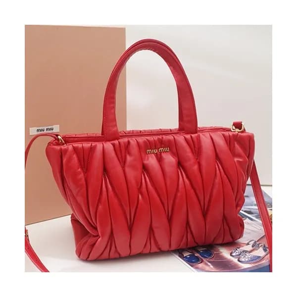 MiuMiu 2019 Matelasse Tote Shoulder Bag,27cm - 미우미… - 1