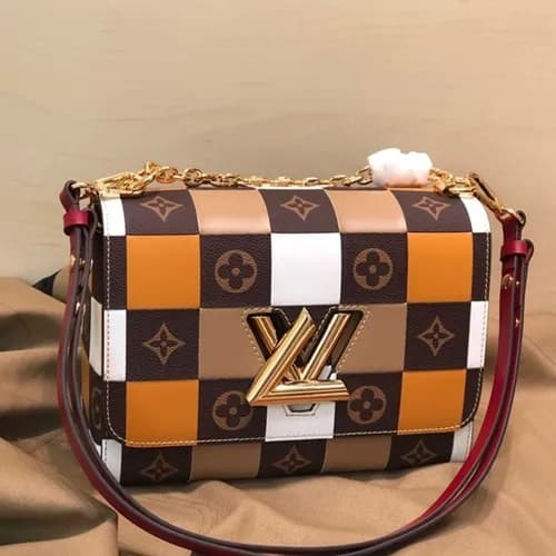 Louis Viutton 2019 Twist Shouder Bag ,23cm - 루이비통… - 1