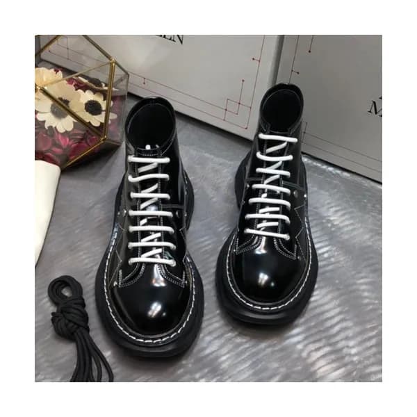 Alexander McQueen 2019 Ladies Leather Boots - 알렉산더… - 1