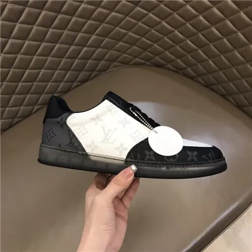 Louis Vuitton 2021 Men's Leather Sneakers,LOUS… - 1