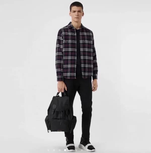버버리 남성 클래식 백팩 - Burberry Mens Classic Backpack - b… - 1