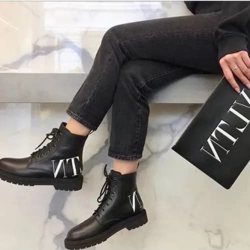 Valentino 2018 Logo Combat Boots Black -발렌티노 2018 … - 1