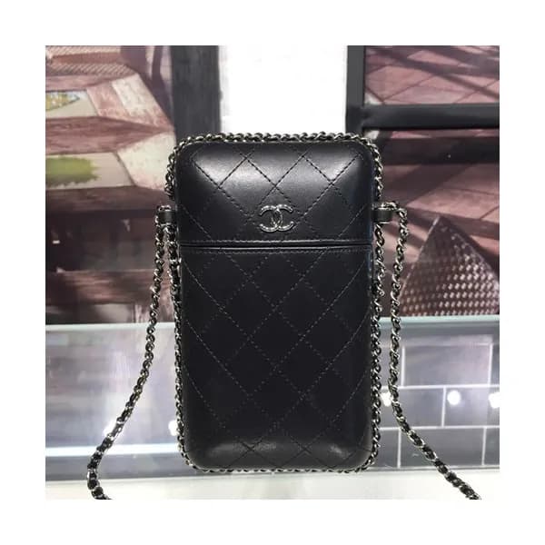 Chanel 2019 Leather Chain Shoulder Bag / Phone Bag… - 1