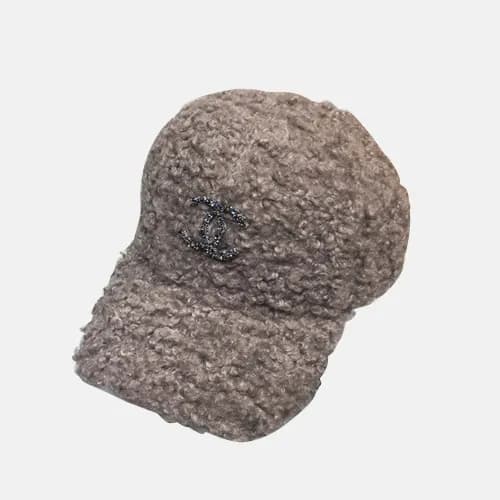 Chanel 2019 Ladies Lambs Wool Cap - 샤넬 2019 여성용 램스… - 1