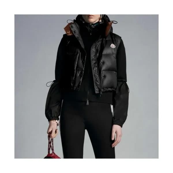 Moncler Womens Patch Logo Modern Duck Down Paddin… - 1