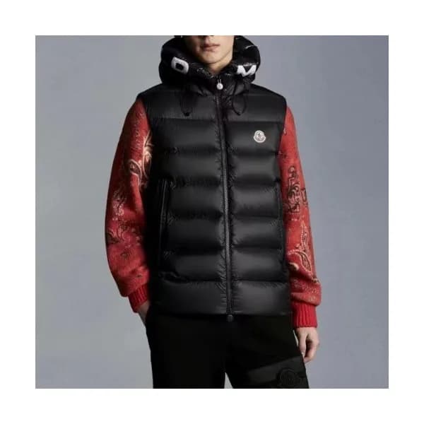 Moncler Mens Patch Logo Duck Down Padding Vest - 몽… - 1
