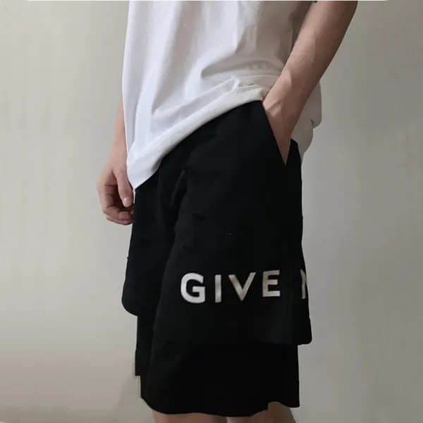 지방시 남성 캐쥬얼 블랙 반바지 - Givenchy Mens Black Half-pants… - 1