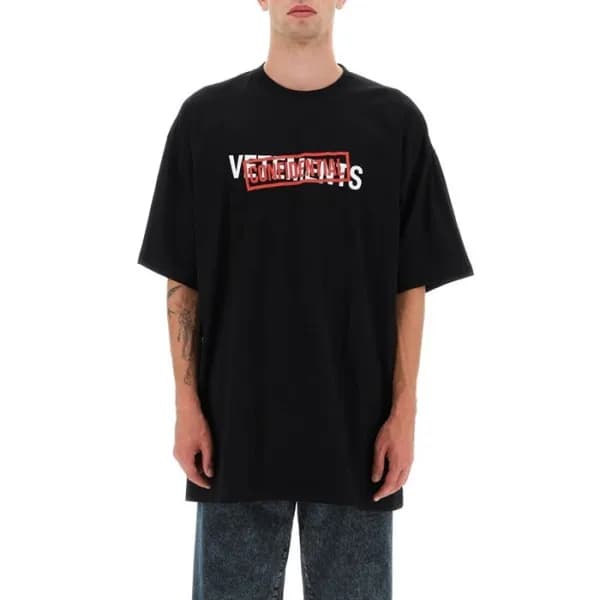 베트멍 남/녀 트렌디 블랙 반팔티 - Vetements Unisex Black Tshirt… - 1