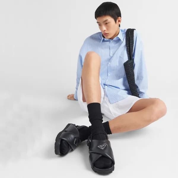 프라다 남성 로고 블랙 샌들 - Prada Mens Black Sandals - pr623… - 1