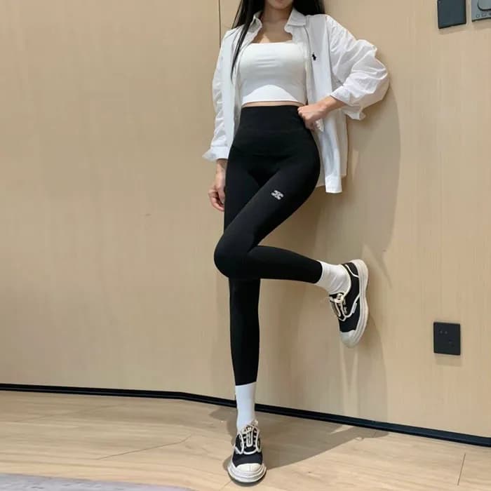 [당일배송] 셀린느 여성 수입고급 셀린느 펜딩 레깅스 - dd536x - 1