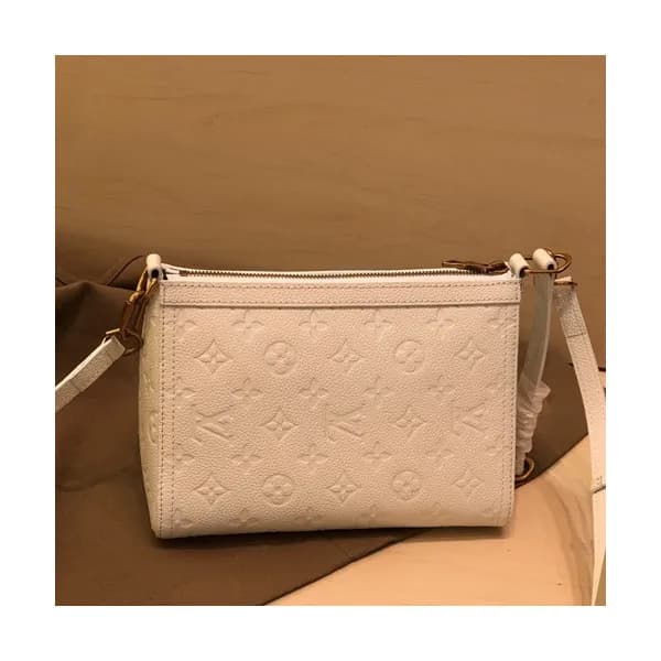 Louis Vuitton 2019 Monogram Tote Shoulder Bag,23cm… - 1