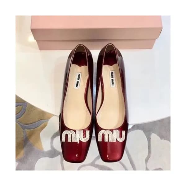 Miumiu 2019 Ladies Leather Middle-heel Pumps - 미우미… - 1