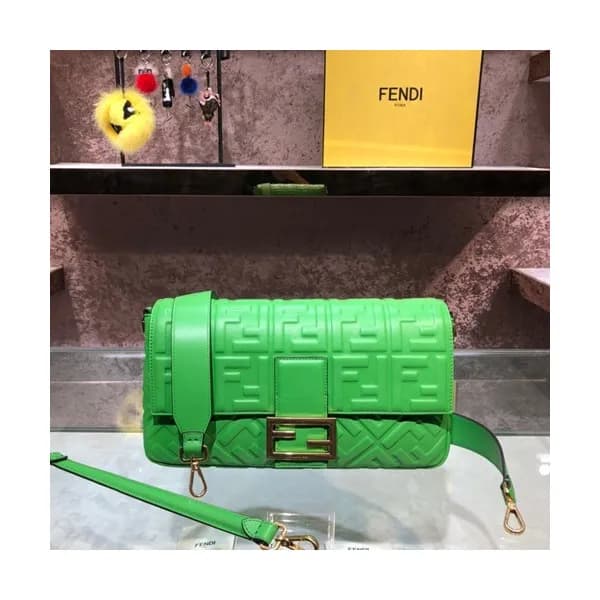 Fendi 2020 Baguette Tote Shoulder Bag, 32cm - 펜디 2… - 1