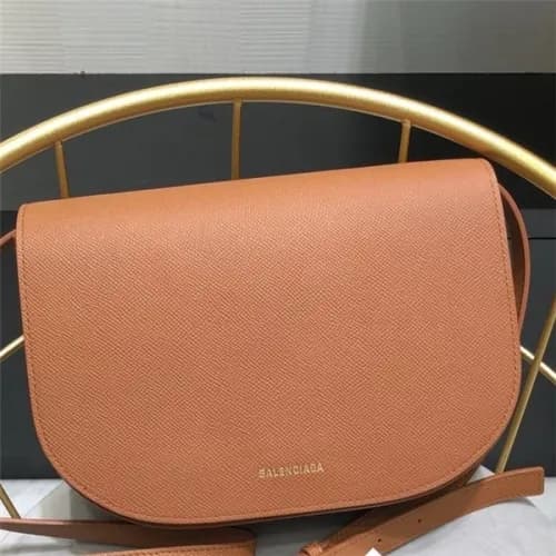 [발렌시아가] Balenciaga 2020 Leather Frame Shoulder Bag… - 1