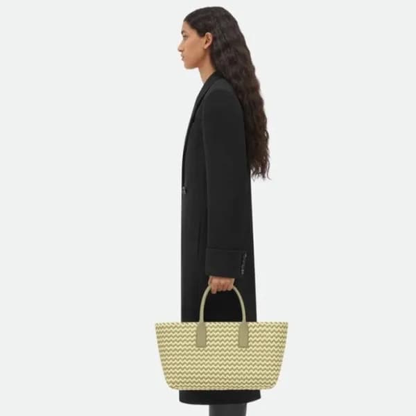 보테가 베네타 여성 그린 토트백 - Bottega Veneta Womens Green To… - 1