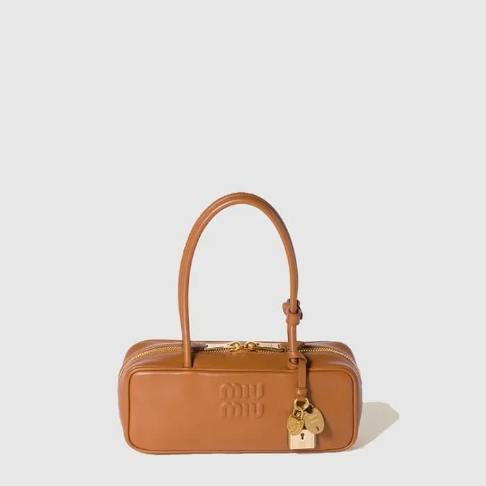 미우미우 여성 보 레더 백 - Miumiu Womens Beau Bag - mic5289x - 1